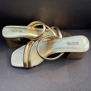 🌟🩴 ❌SOLD❌! Gorgeous Golden Embossed Michael Kors Lana Mule Sandals 🩴🌟